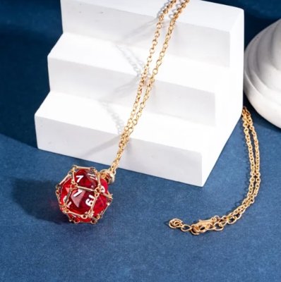 DICE NECKLACE - GOLD