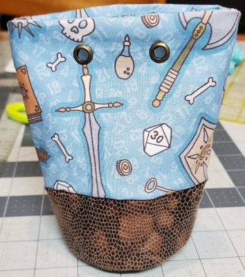 ADVENTURER RPG - DICE BAG - SMALL